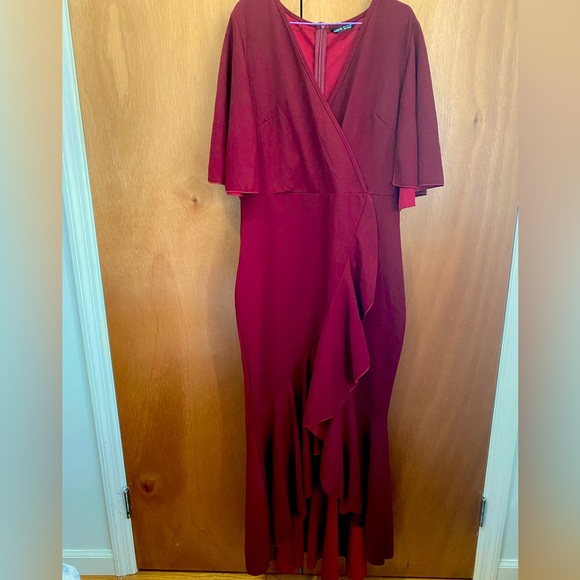 Shein Ruffled Dress - Picture 4 of 4